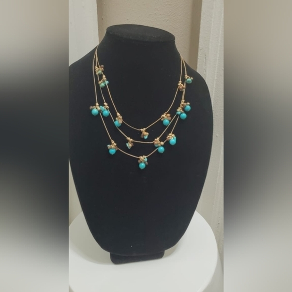 Multilayered Turquoise Blue Necklace.🌴 - Picture 4 of 8